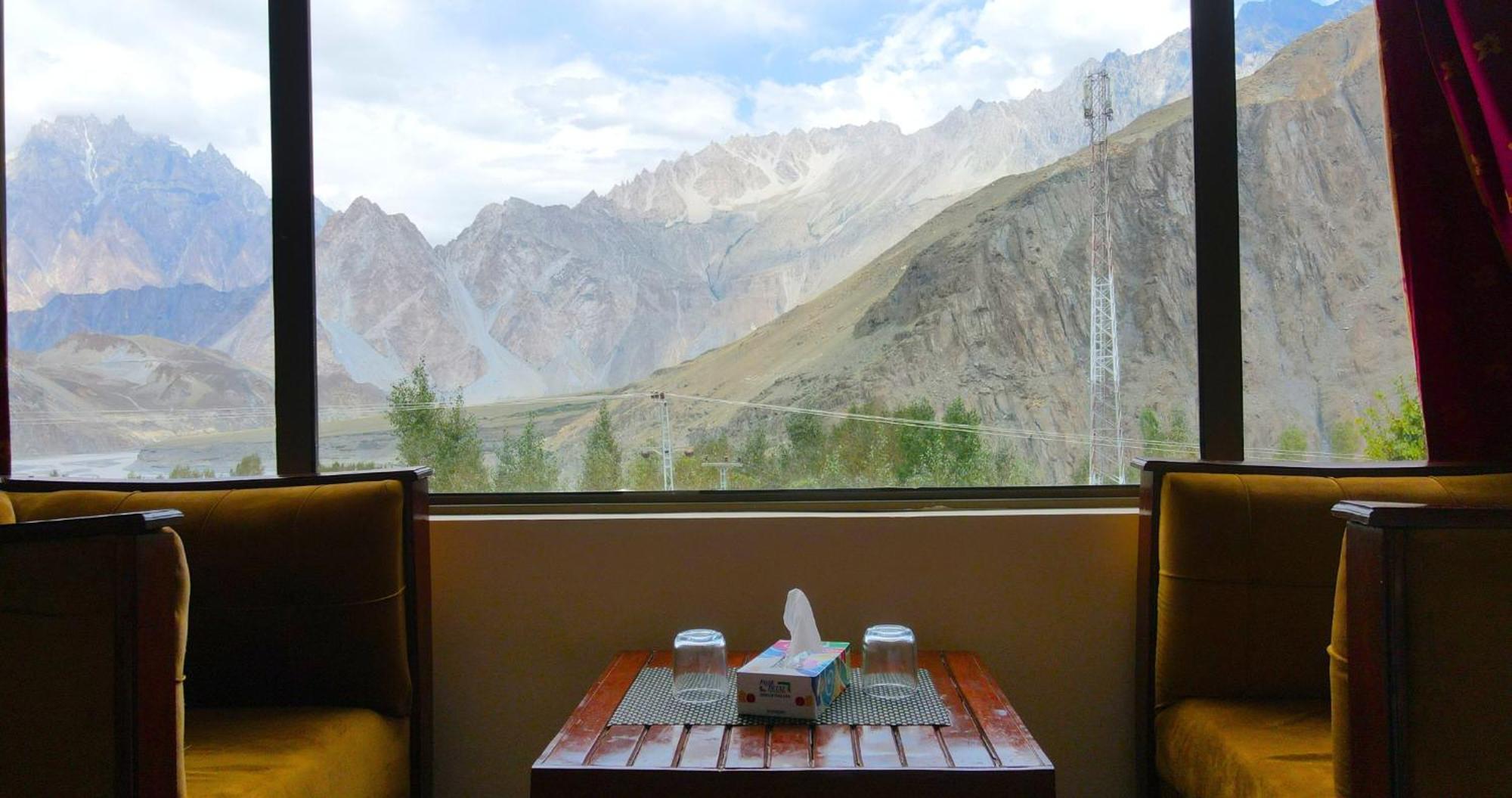 Apex Hotels And Resorts Leyurt Hussaini Karimabad  Buitenkant foto