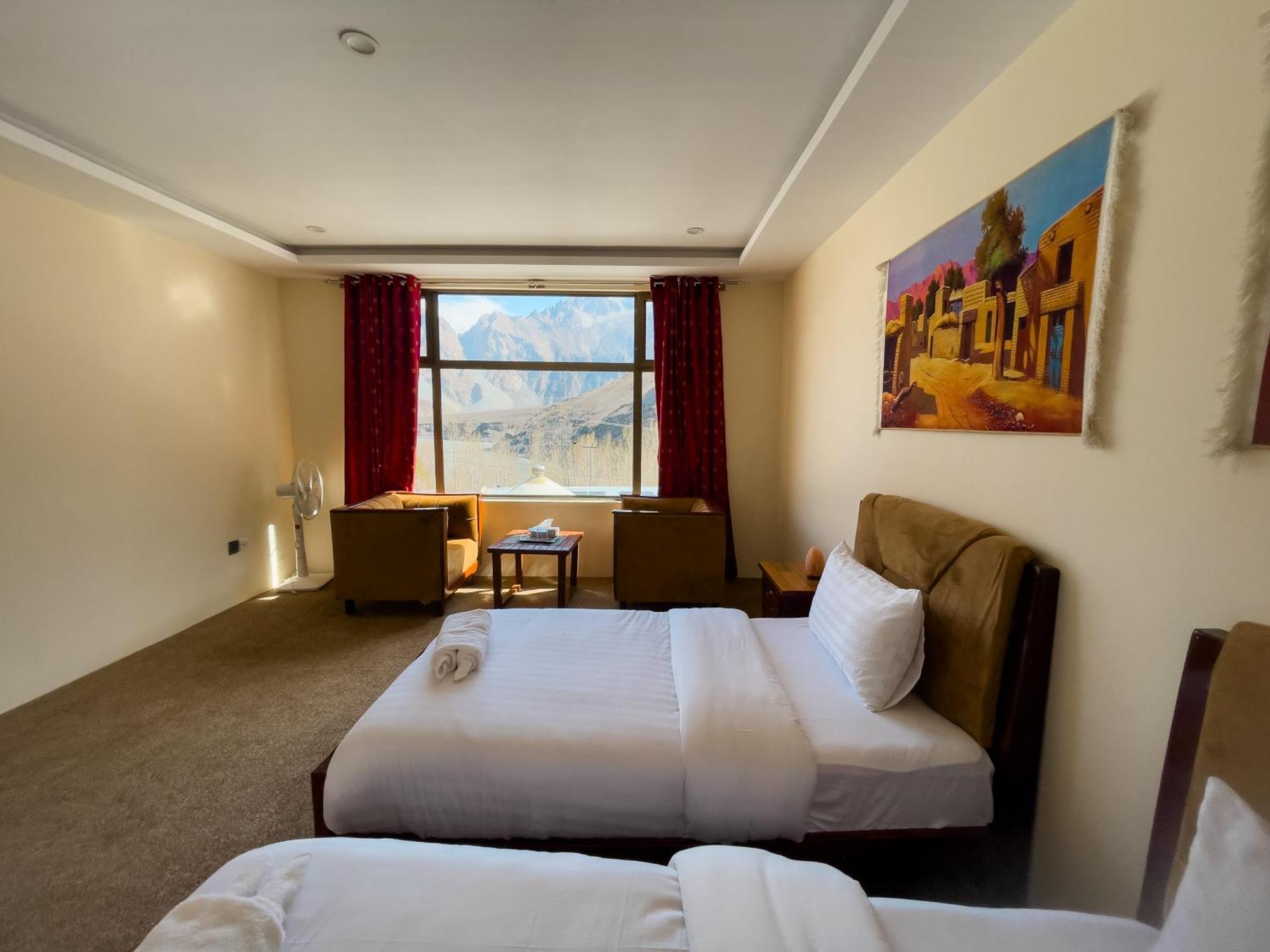 Apex Hotels And Resorts Hussaini Karimabad  Buitenkant foto