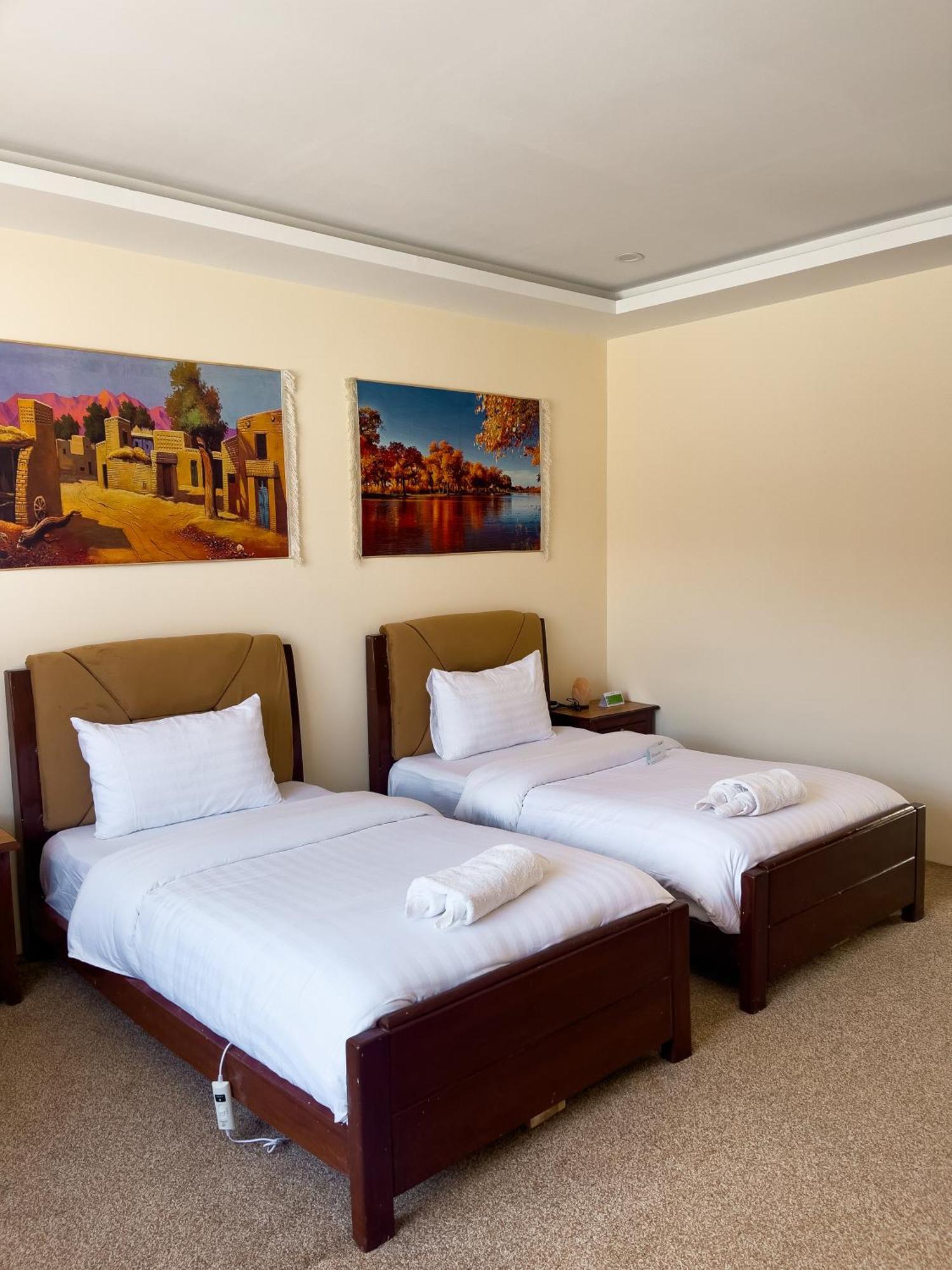 Apex Hotels And Resorts Hussaini Karimabad  Buitenkant foto