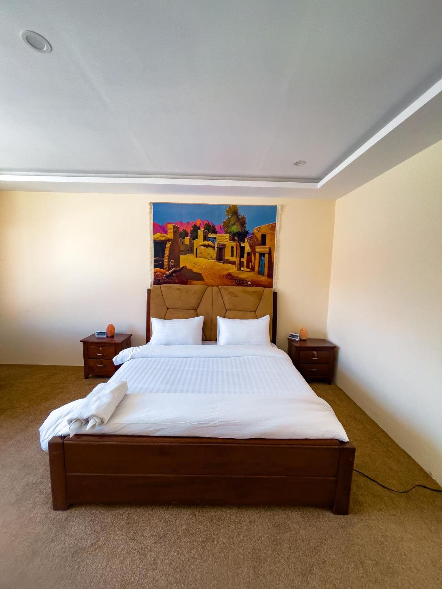 Apex Hotels And Resorts Hussaini Karimabad  Buitenkant foto