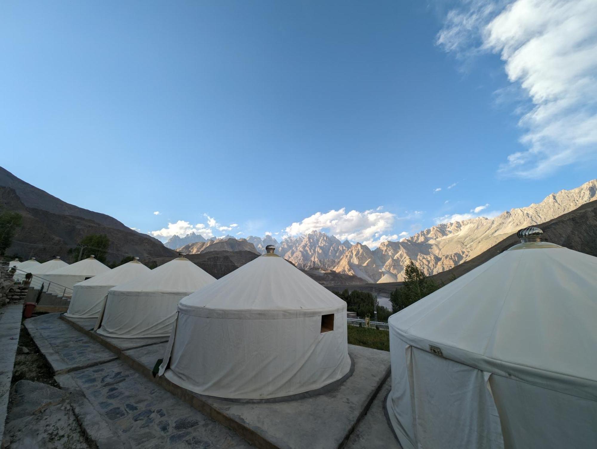 Apex Hotels And Resorts Leyurt Hussaini Karimabad  Buitenkant foto