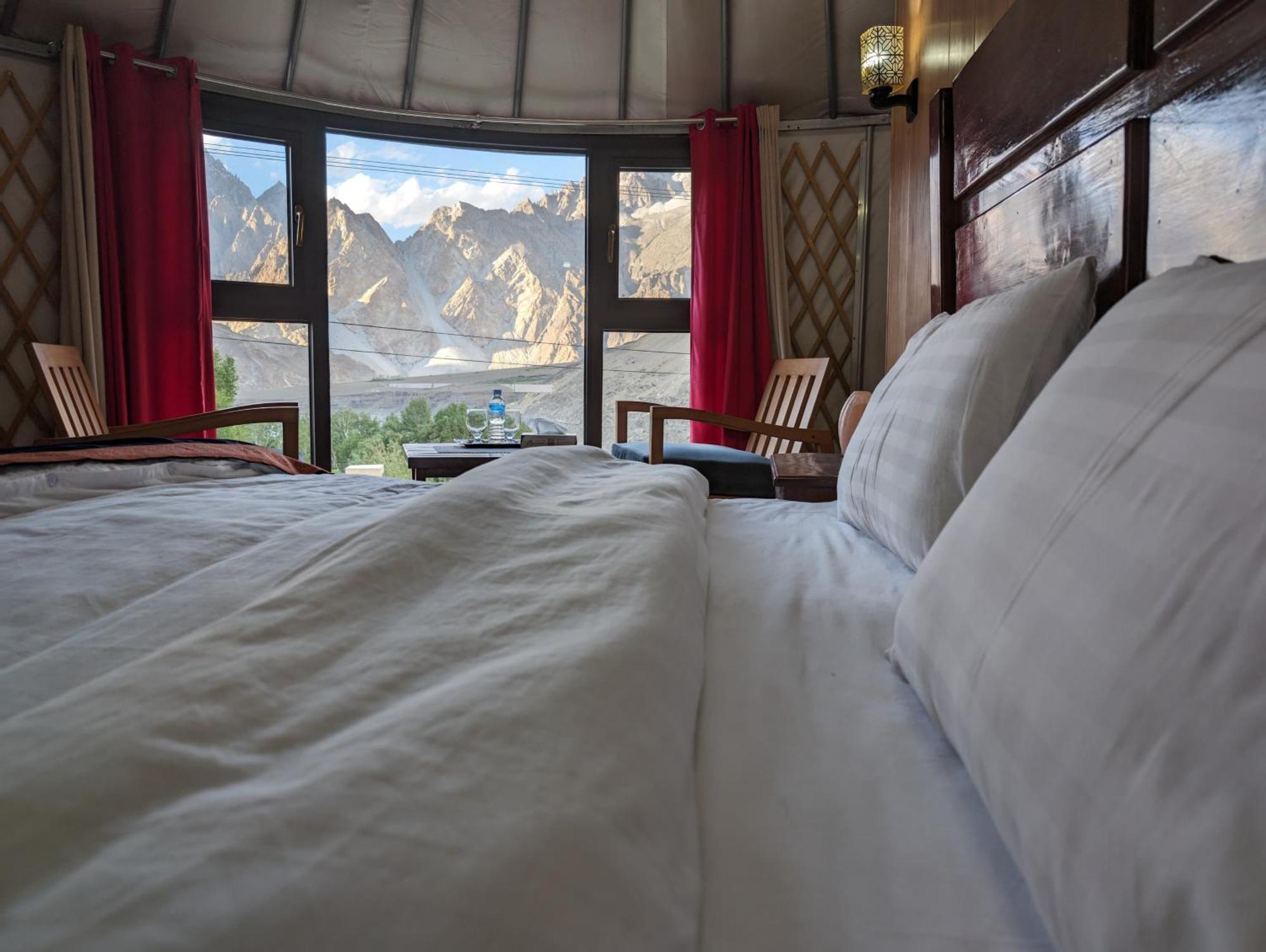 Apex Hotels And Resorts Hussaini Karimabad  Buitenkant foto